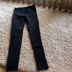 LE lululemon reveal tight